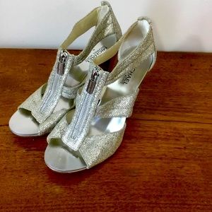 michael kors Berkley T-Strap 8 silver metallic sequined zipper peeptoe sandals